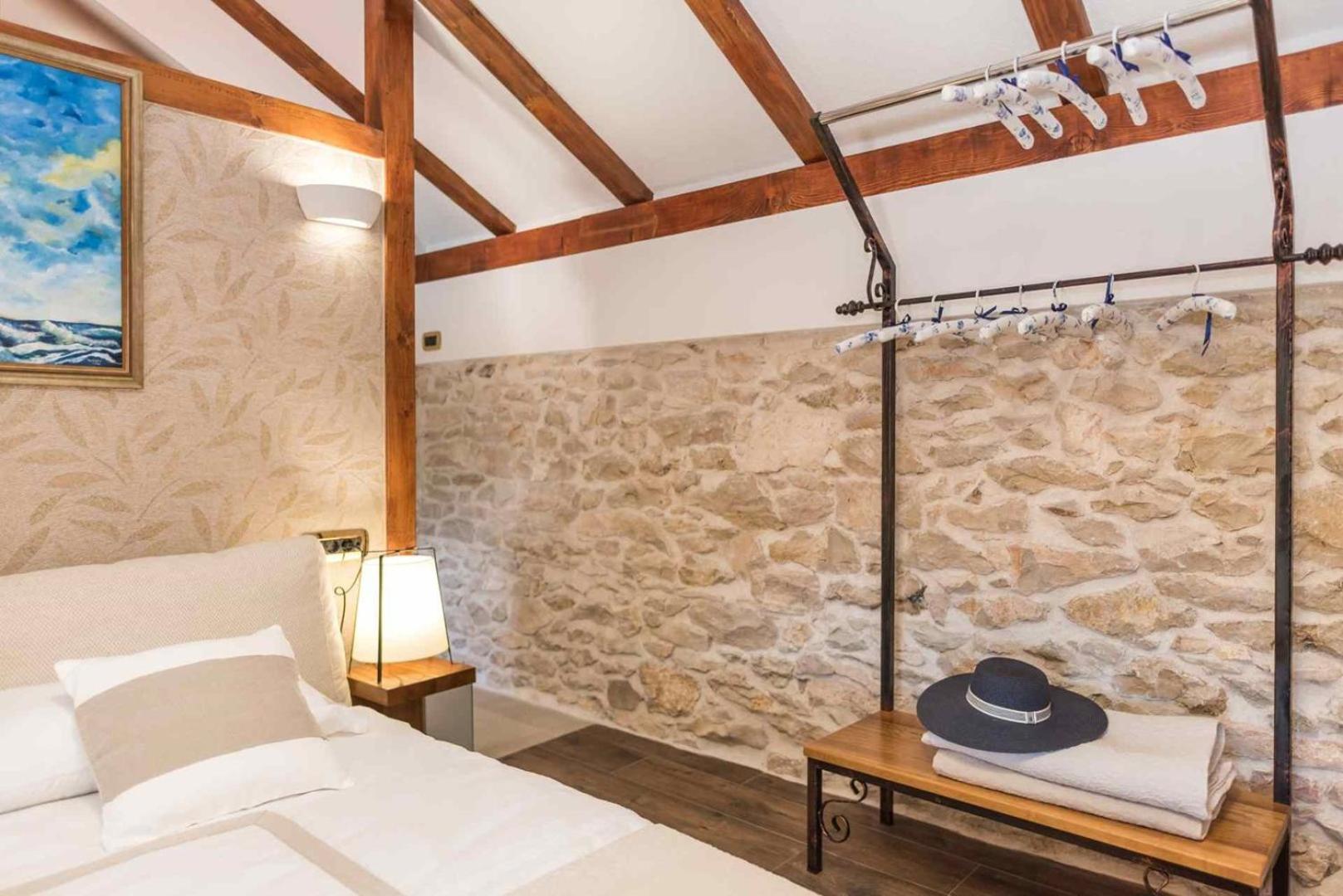 Luxury Villa Finessa Skradin 2 With Heated Pool, Jacuzzi And Sauna Bagian luar foto