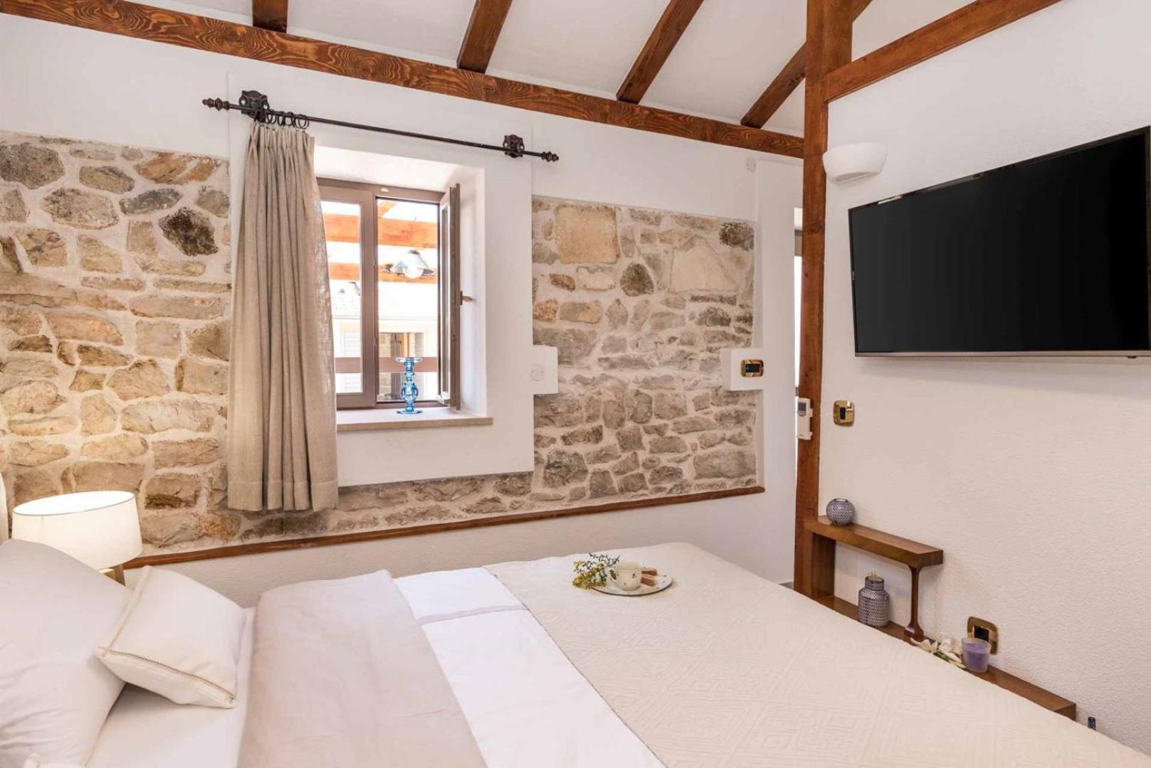 Luxury Villa Finessa Skradin 2 With Heated Pool, Jacuzzi And Sauna Bagian luar foto
